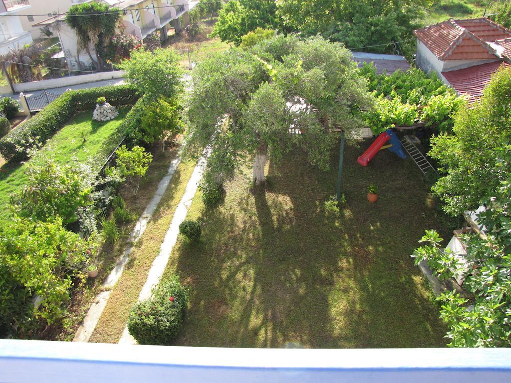 Labros Studios Kastrosykia Exteriör bild